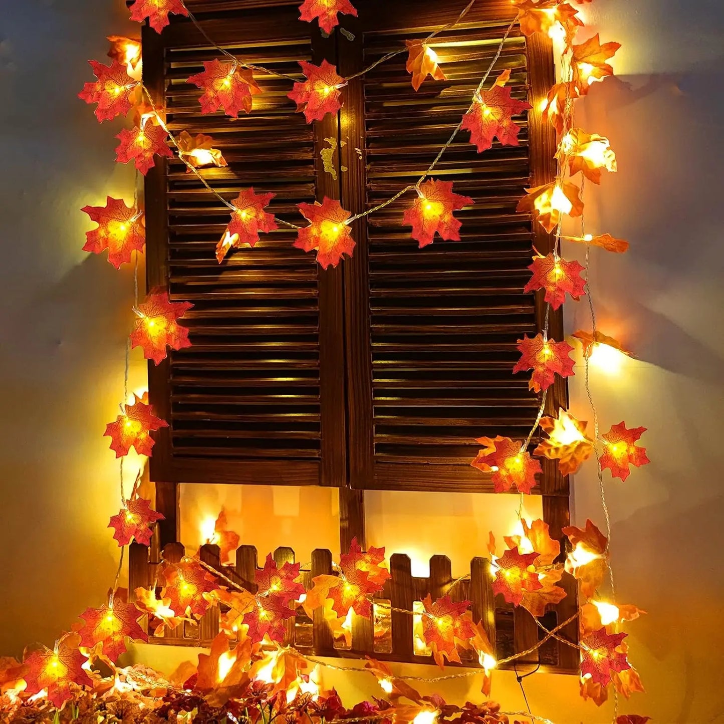 Halloween Fall Decor Enlarged Maple Leaf Garland Lights, Battery Operated Waterproof Cozy Autumn Decor for Indoor Outdoor Halloween Thanksgiving Harvest Party Home