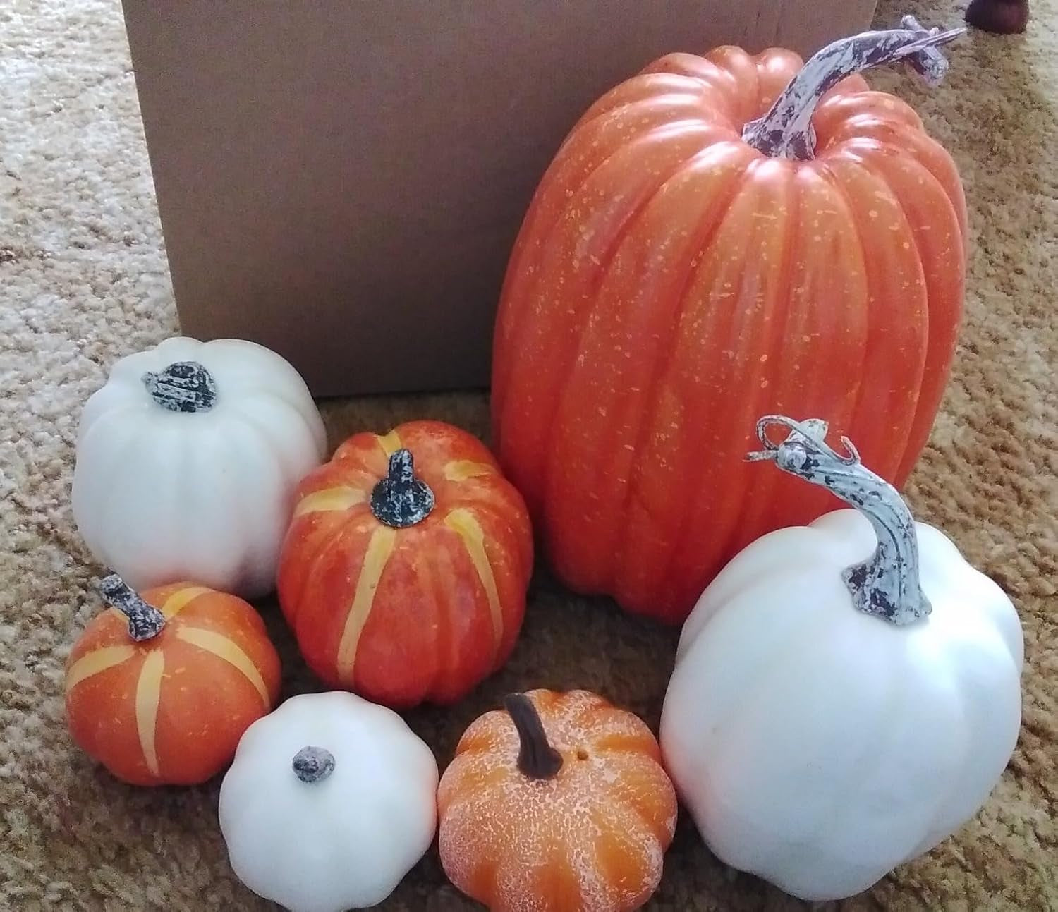 7Pcs Orange and White Artificial Pumpkins,Autumn Decoration Fake Pumpkins for Thanksgiving Halloween Decorations