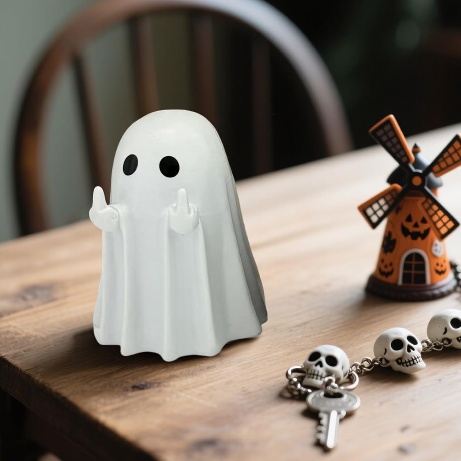 Halloween Ghost Figurine - Resin Ghost Statue, Spooky Decor for Desk, Porch, Bathroom 